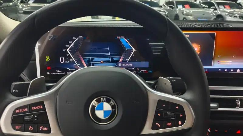 2023 BMW 3 Series 320Li M Sport Package — миниатюра 14