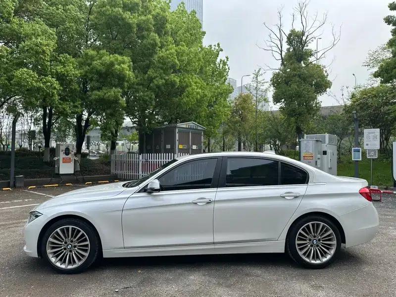 BMW 3 Series 2019 320Li Fashion Edition — миниатюра 4