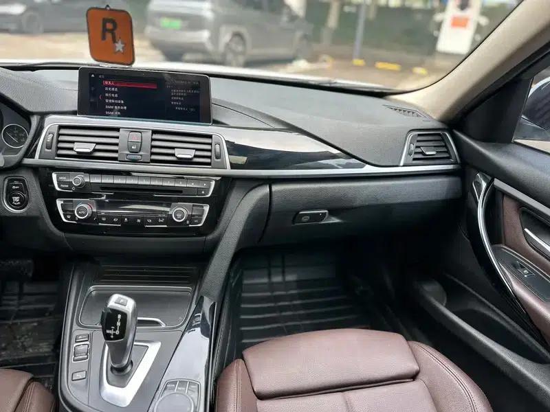 BMW 3 Series 2019 320Li Fashion Edition — миниатюра 10