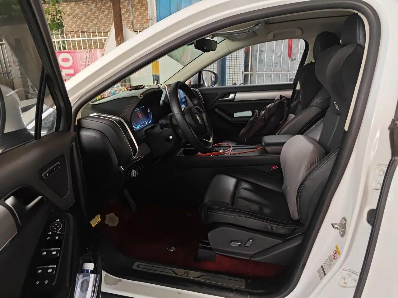 BYD Tang 2018 2.0T Automatic SmartConnect Prestige 7-Seater China V Standard — миниатюра 15