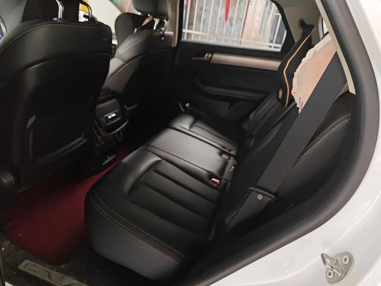 BYD Tang 2018 2.0T Automatic SmartConnect Prestige 7-Seater China V Standard — миниатюра 17