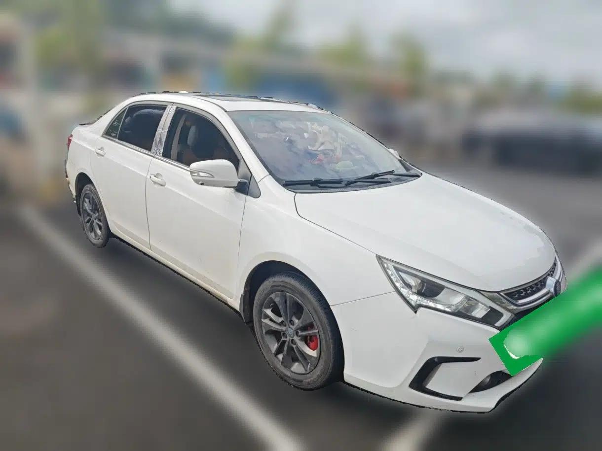 BYD Qin New Energy 2017 1.5T Luxury Model — миниатюра 3