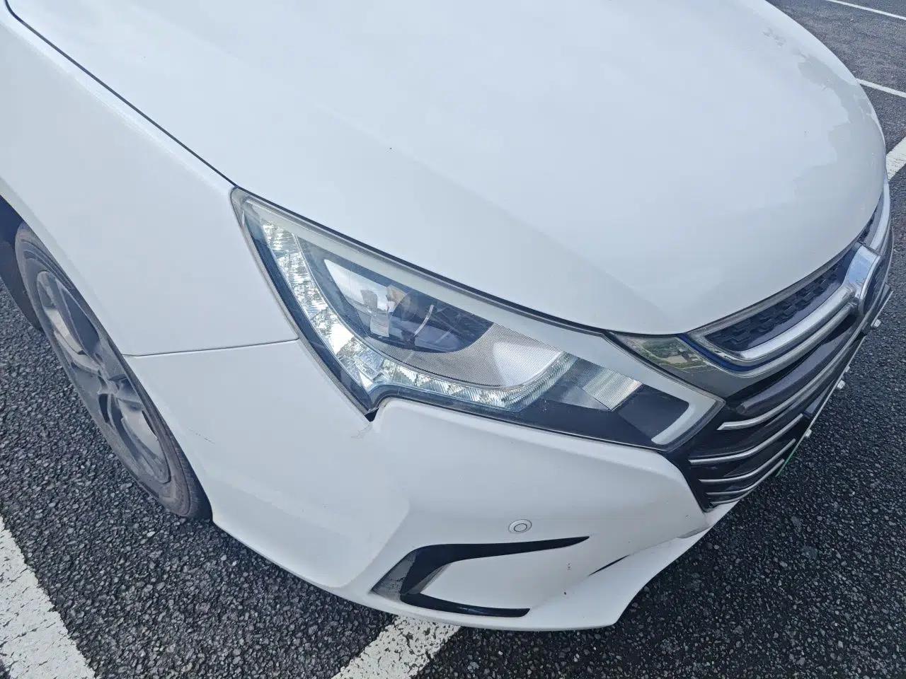 BYD Qin New Energy 2017 1.5T Luxury Model — миниатюра 7