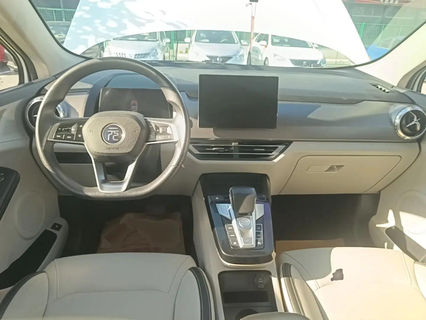 BYD Yuan Pro 2021 401 km Deluxe Version — миниатюра 12