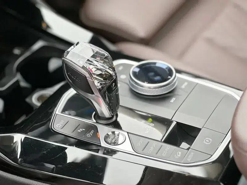 BMW X3 2022 xDrive30i Luxury M Sport Package — миниатюра 20