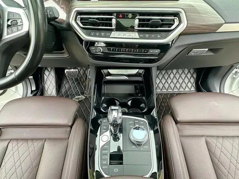 BMW X3 2022 xDrive30i Luxury M Sport Package — миниатюра 9