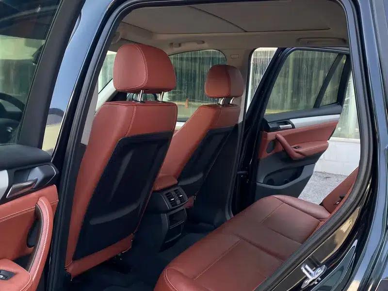 BMW X3 (Imported) 2012 xDrive28i Leading Edition — миниатюра 11