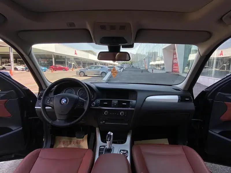 BMW X3 (Imported) 2012 xDrive28i Leading Edition — миниатюра 9