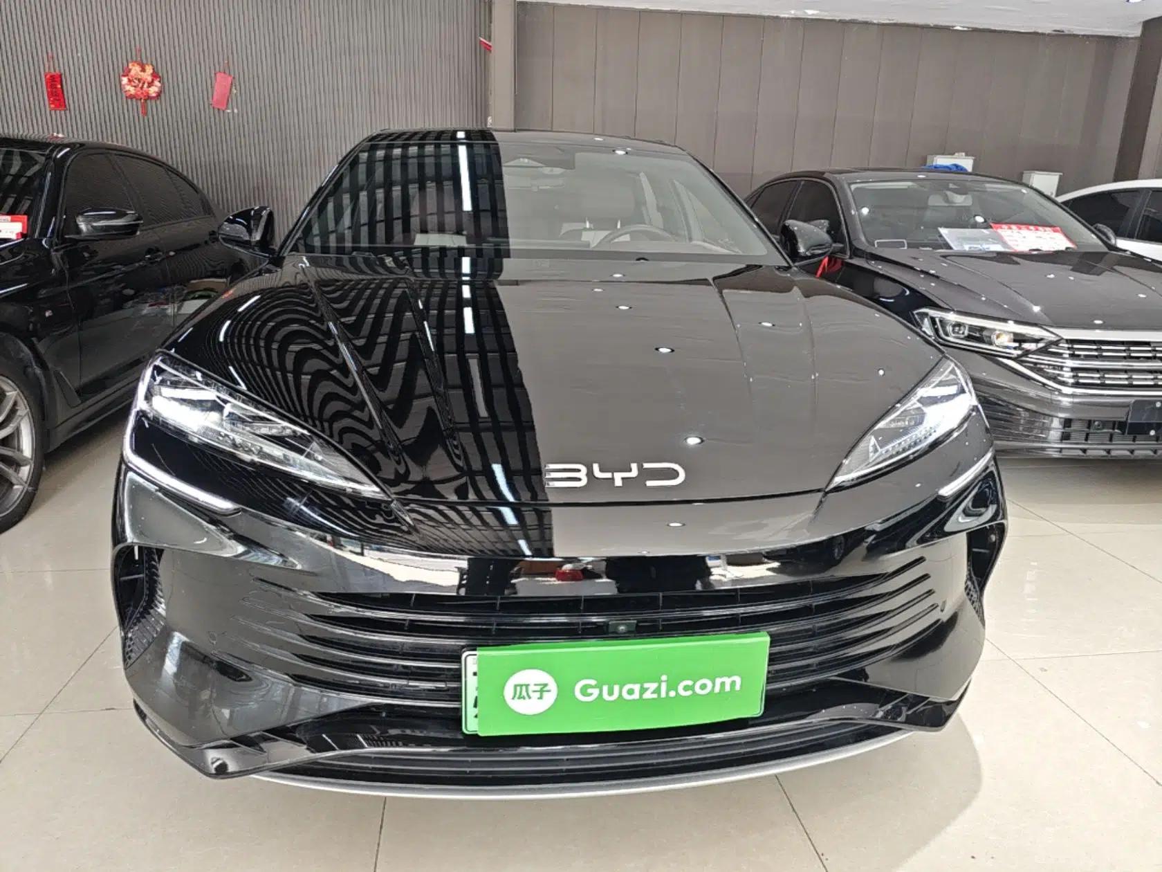 BYD Seal 07 DM-i 2025 DM-i 1.5L 125km Luxury Model — миниатюра 2