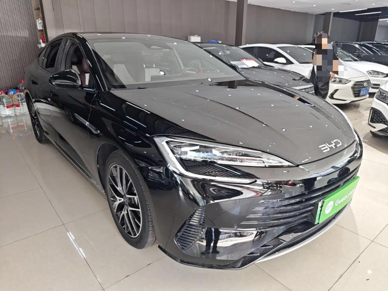 BYD Seal 07 DM-i 2025 DM-i 1.5L 125km Luxury Model — миниатюра 3