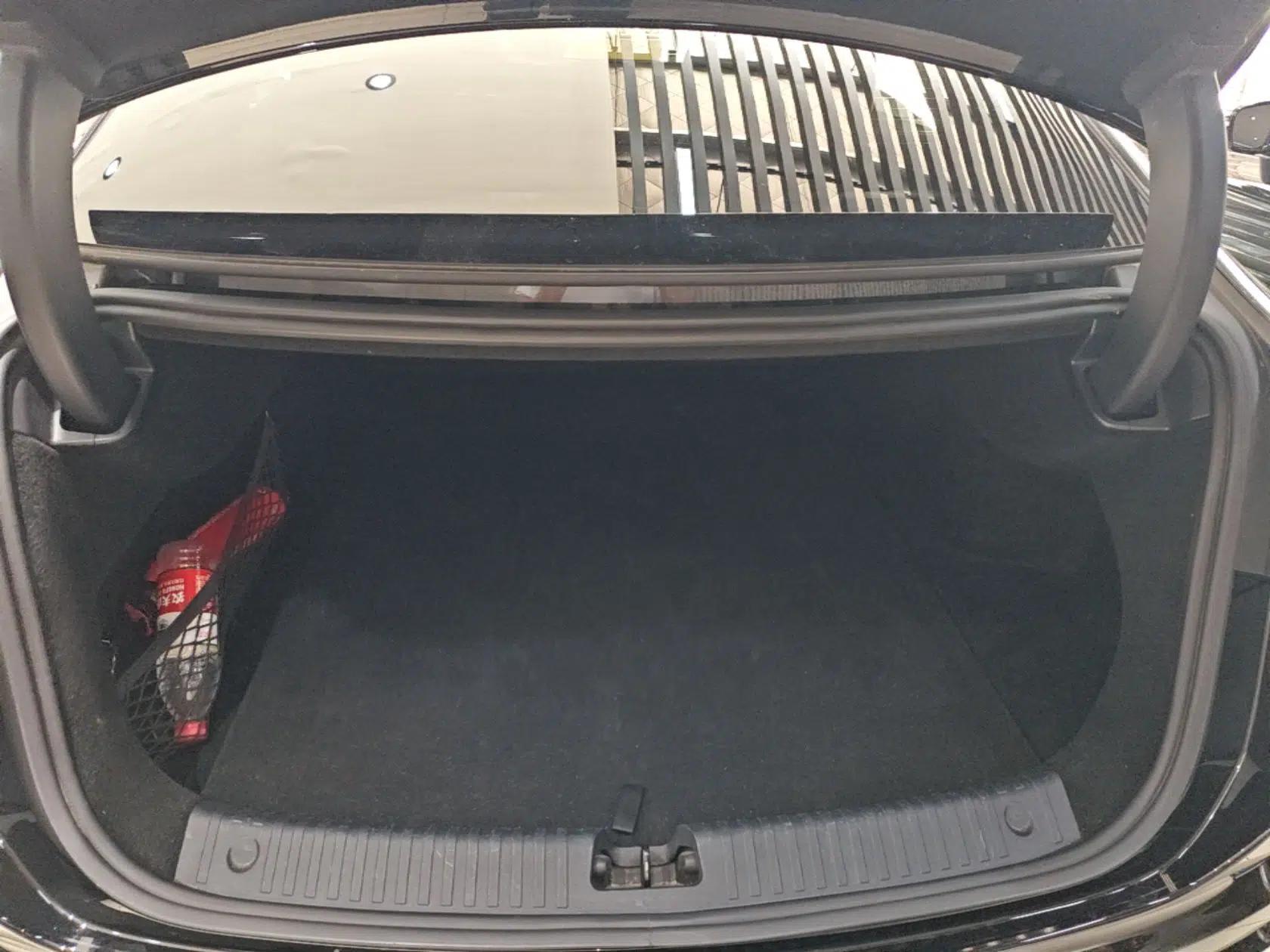 BYD Seal 07 DM-i 2025 DM-i 1.5L 125km Luxury Model — миниатюра 22