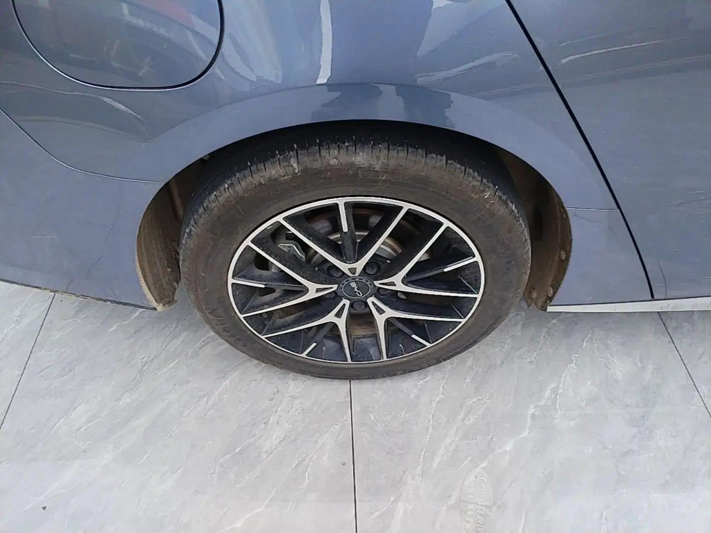 BYD Seal 07 DM-i 2025 DM-i 1.5L 125km Elite Model — миниатюра 11