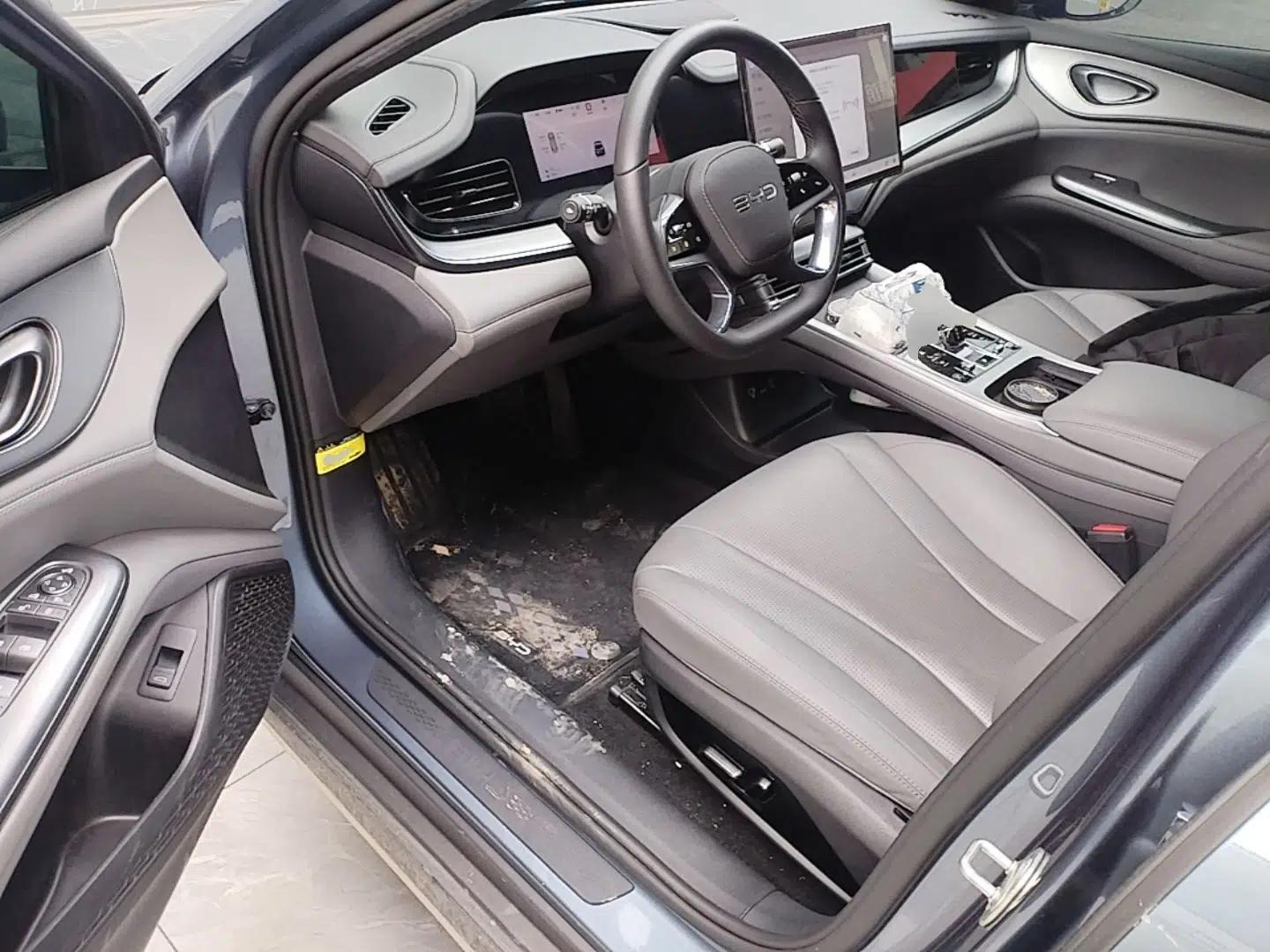 BYD Seal 07 DM-i 2025 DM-i 1.5L 125km Elite Model — миниатюра 18
