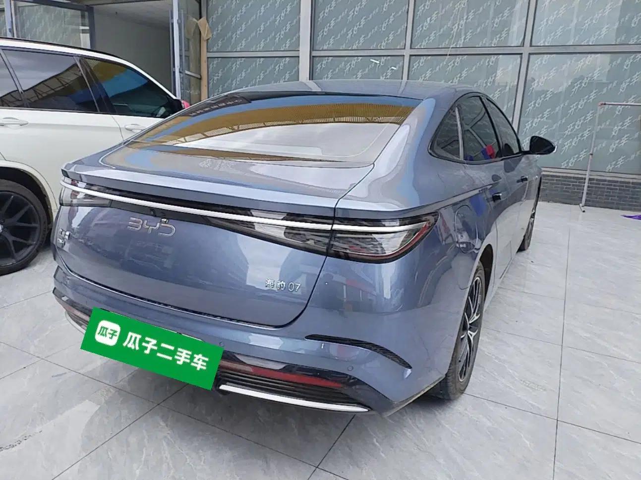 BYD Seal 07 DM-i 2025 DM-i 1.5L 125km Elite Model — миниатюра 6