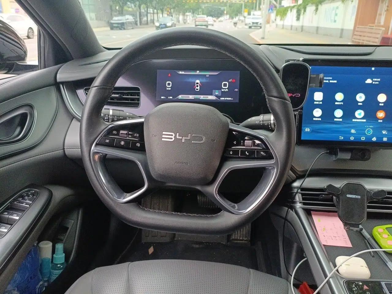 BYD Seal 07 DM-i 2025 DM-i 1.5L 70km Elite Model — миниатюра 10
