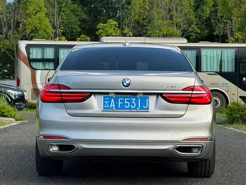 2016 BMW 7 Series 730Li Leading Edition — миниатюра 5