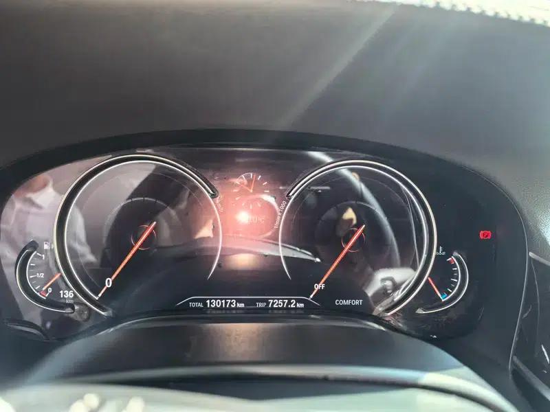 2016 BMW 7 Series 730Li Leading Edition — миниатюра 9
