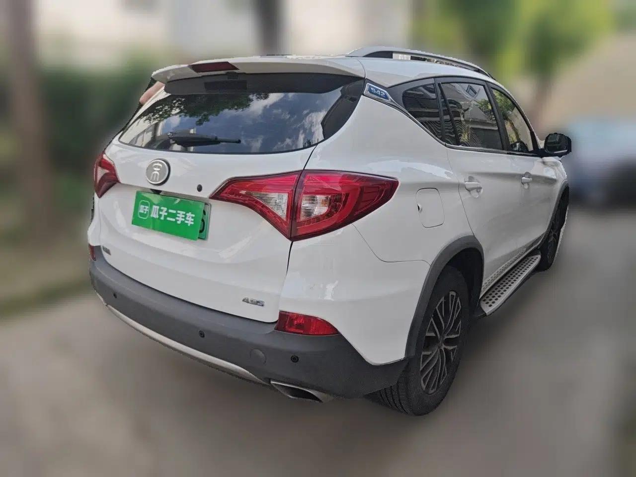 BYD Song New Energy 2017 Song DM 1.5TID All-Wheel Drive Luxury Model — миниатюра 6