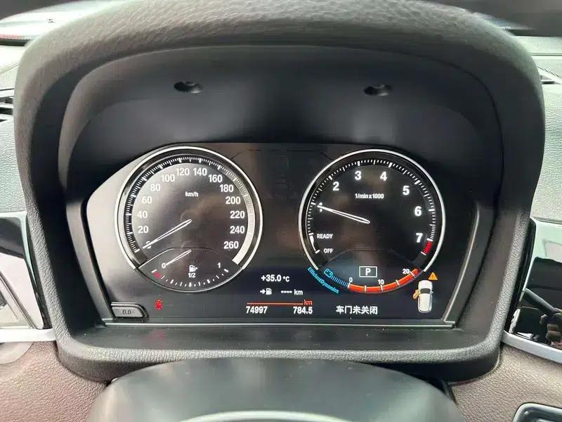 BMW X1 2021 sDrive25Li Leading Edition — миниатюра 11
