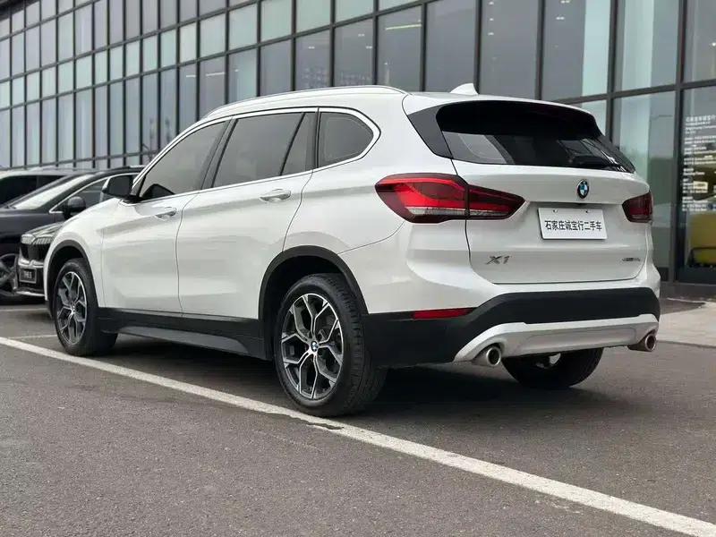 BMW X1 2021 sDrive25Li Leading Edition — миниатюра 4
