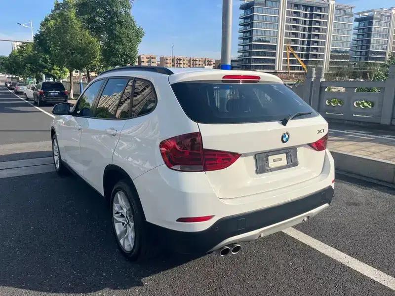 BMW X1 2014 sDrive18i Fashion Edition — миниатюра 4