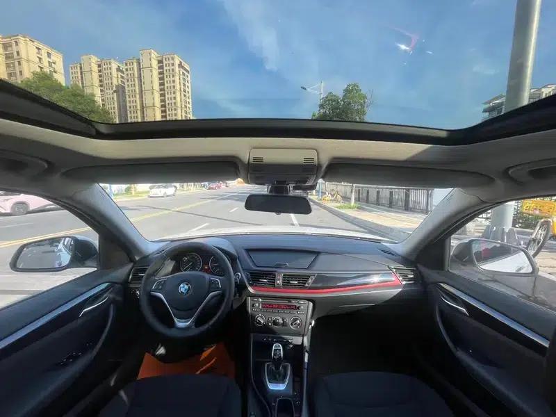 BMW X1 2014 sDrive18i Fashion Edition — миниатюра 7