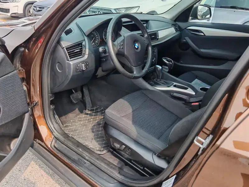 BMW X1 2014 sDrive18i Fashion Edition — миниатюра 13