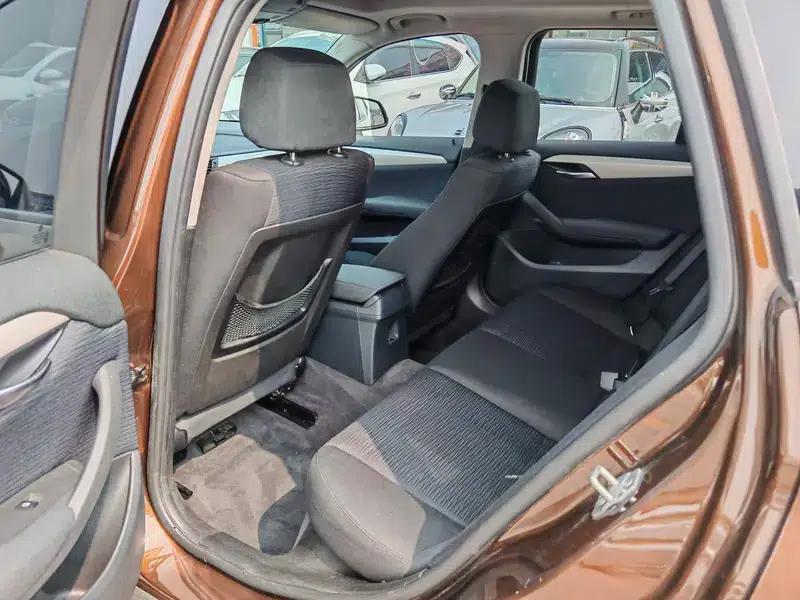 BMW X1 2014 sDrive18i Fashion Edition — миниатюра 14