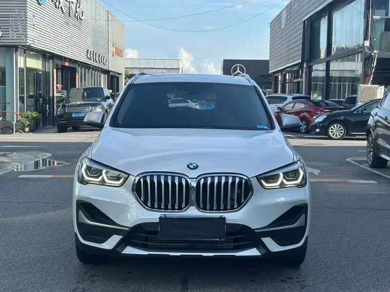 BMW X1 2022 sDrive20Li Premium — миниатюра 2