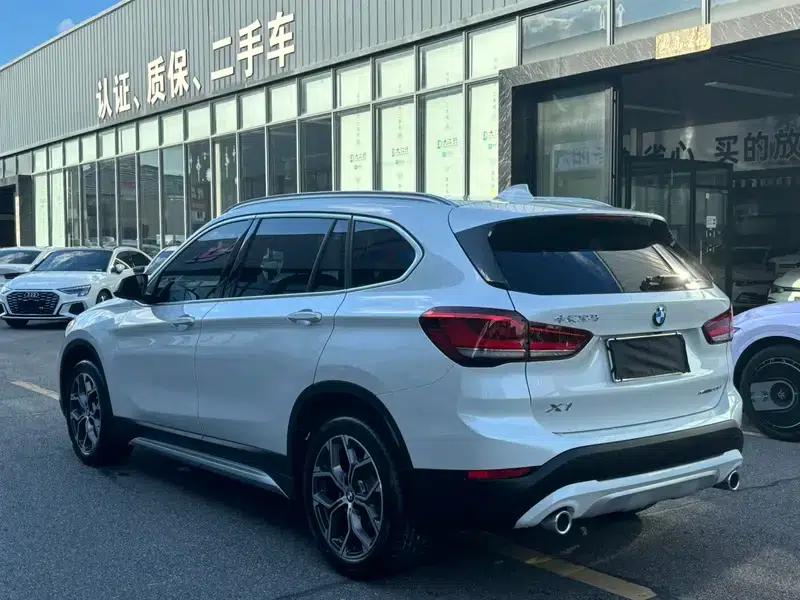 BMW X1 2022 sDrive20Li Premium — миниатюра 4