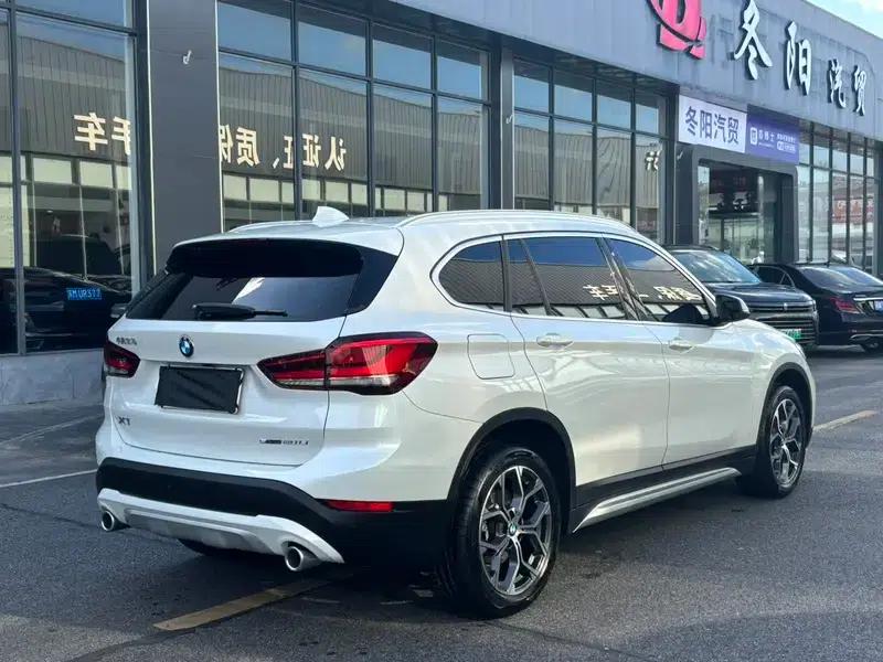 BMW X1 2022 sDrive20Li Premium — миниатюра 6