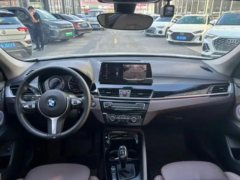 BMW X1 2022 sDrive20Li Premium — миниатюра 8