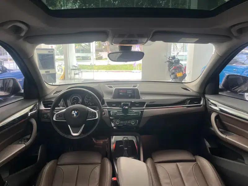 BMW X1 2018 sDrive18Li Premium — миниатюра 15