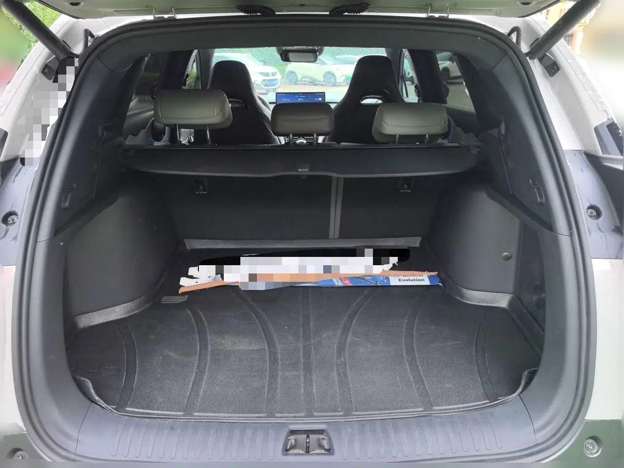 BYD Frigate 07 2023 DM-p 175 km Four-Wheel Drive Flagship Model — миниатюра 19