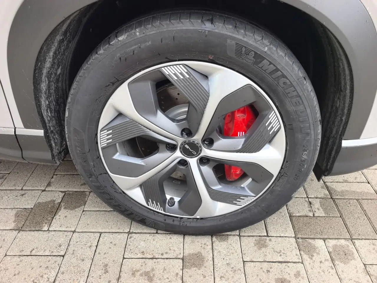 BYD Frigate 07 2023 DM-p 175 km Four-Wheel Drive Flagship Model — миниатюра 8