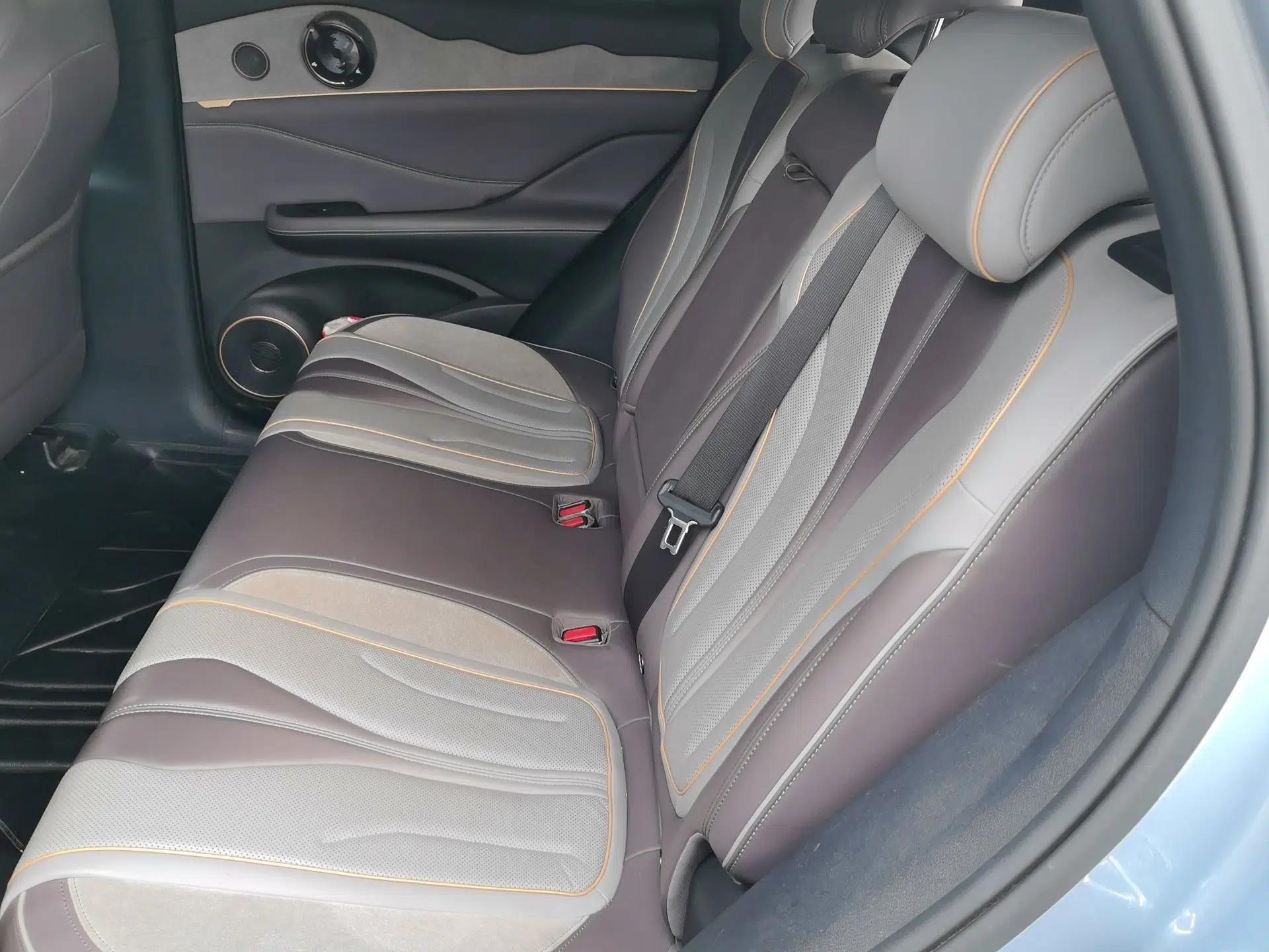 BYD Frigate 07 2023 DM-i 100KM Prestige Model — миниатюра 17