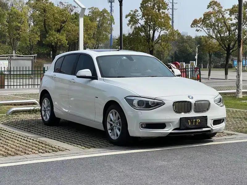 BMW 1 Series (Imported) 2013 Facelift 116i Leading Edition — миниатюра 3