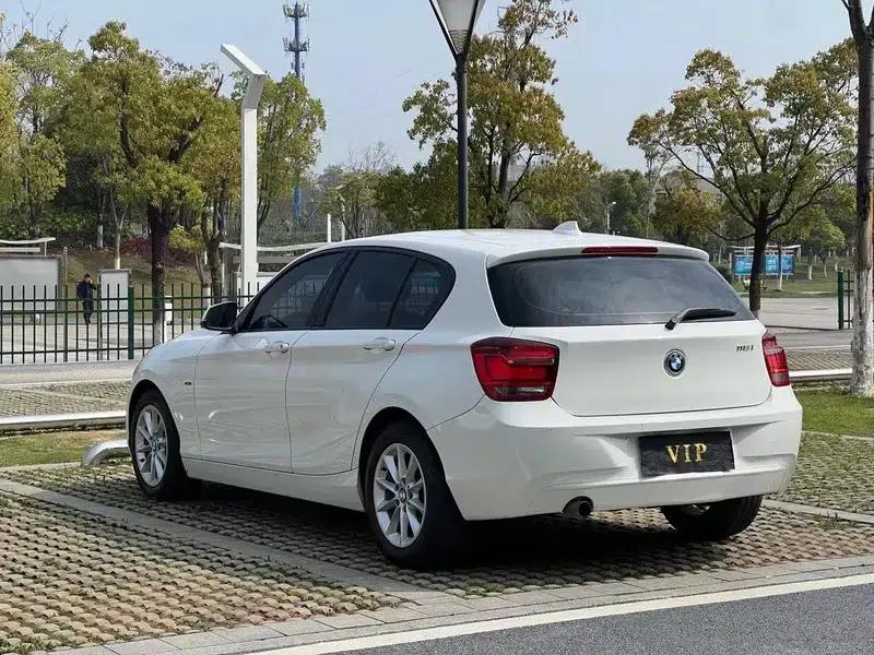 BMW 1 Series (Imported) 2013 Facelift 116i Leading Edition — миниатюра 4