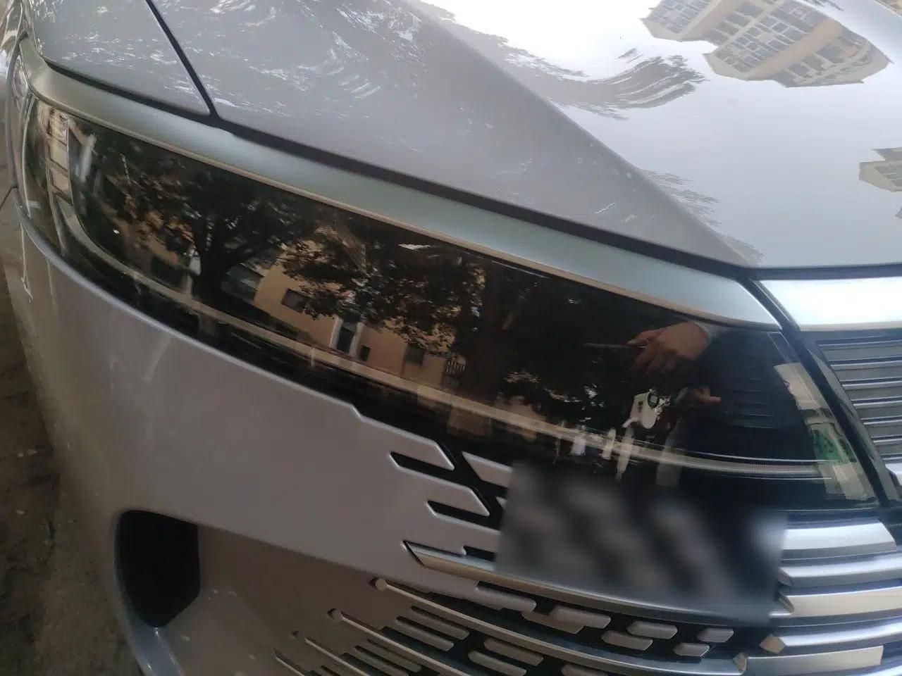 BYD Sealion 05 DM-i 2025 DM-i 115KM Prestige Model — миниатюра 7