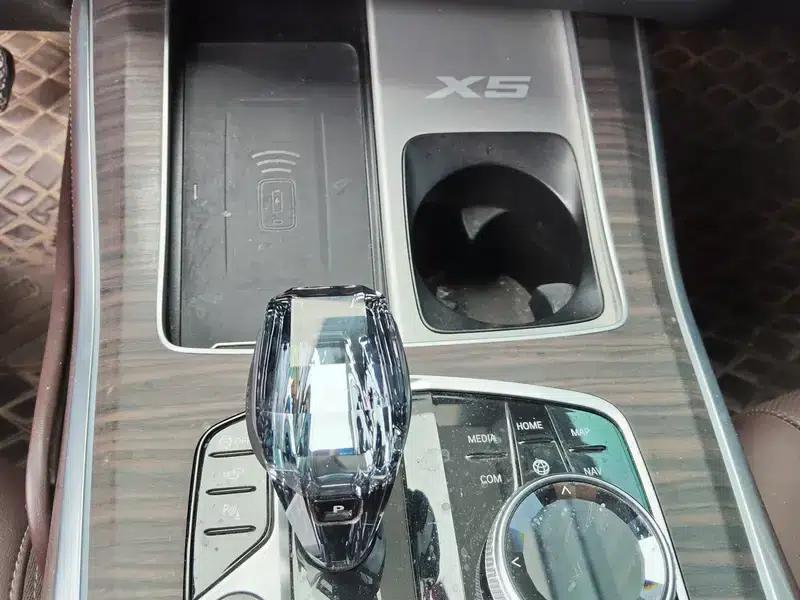 BMW X5 2022 Facelift xDrive 40Li M Sport Package — миниатюра 19