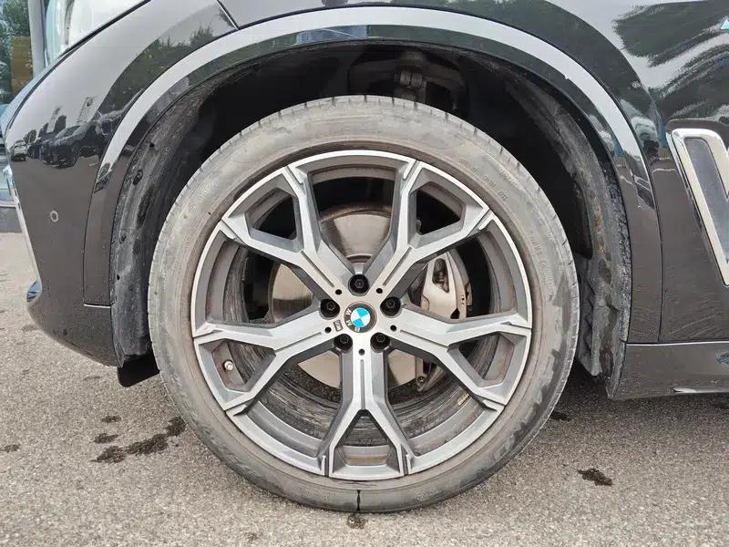 BMW X5 2022 Facelift xDrive 40Li M Sport Package — миниатюра 10