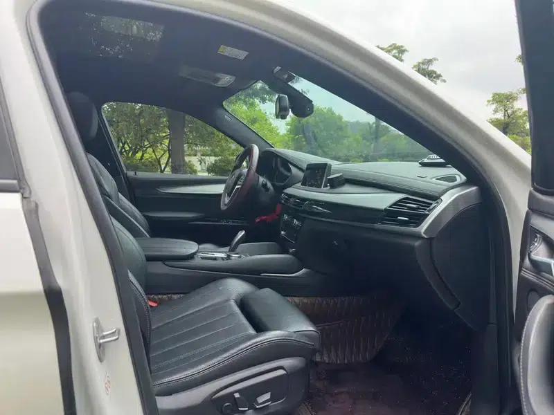 2019 BMW X6 xDrive28i M Sport Package — миниатюра 13