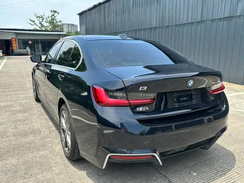 BMW i3 2025 eDrive35L — миниатюра 4
