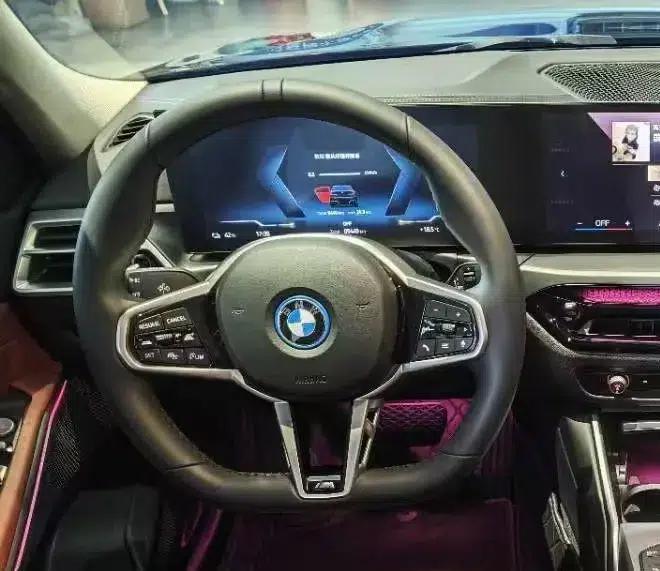 BMW i3 2025 eDrive35L — миниатюра 9