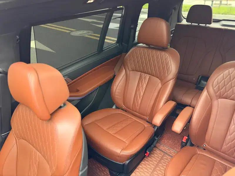 2022 BMW X7 3.0L Automatic AWD 6-seater (Parallel Import) — миниатюра 8
