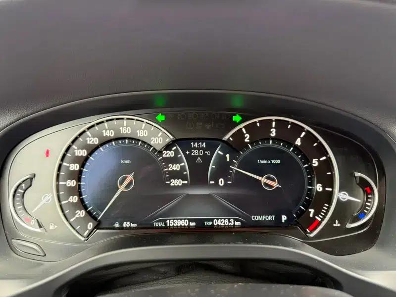 2019 BMW X4 xDrive25i M Sport Package — миниатюра 8
