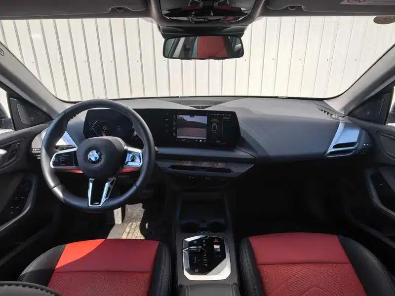 2025 BMW 2 Series 225L M Sport Shadow Edition — миниатюра 7