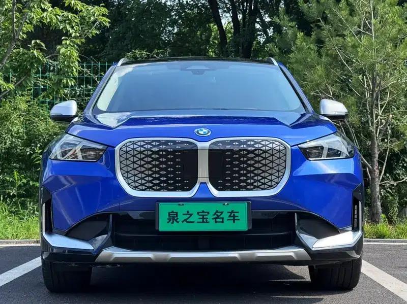 BMW iX1 2023 xDrive30L X Design Package — миниатюра 2