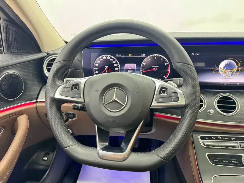 Mercedes-Benz E-Class 2018 Facelift E 300 L Fashion Model — миниатюра 11