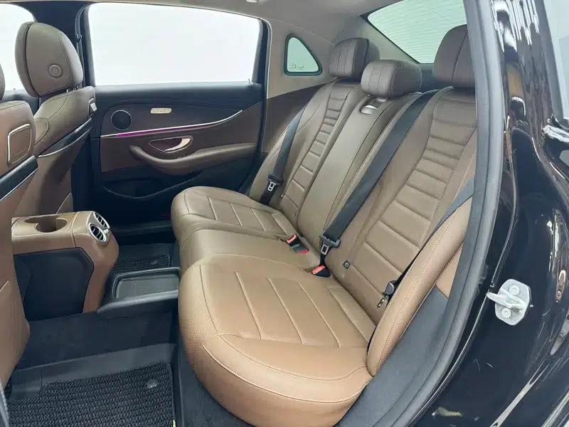 Mercedes-Benz E-Class 2018 Facelift E 300 L Fashion Model — миниатюра 14